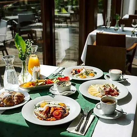 Beltine Forest Hotel