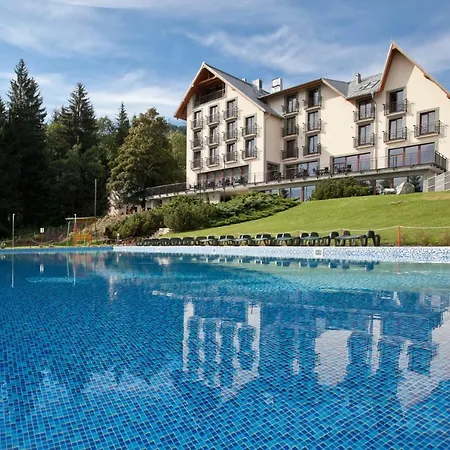 Hotel Beltine Forest